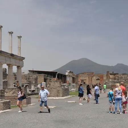 Le Tre Gemme Bed & Breakfast 4*